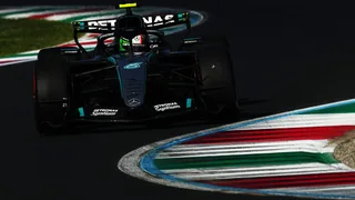 F1 | Mercedes detta il passo a Monza: Russell punta alla pole, Antonelli studia la rimonta