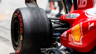Strategie Pirelli: gara tra 2 e 3 soste, Ferrari e Verstappen con gomme diverse dai Mercedes