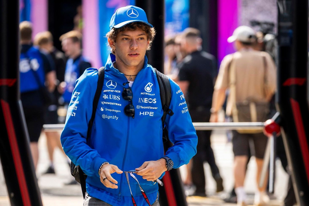 F1 | Antonelli: "Il segreto di Silverstone? Guidare in modo più delicato sui curvoni veloci"