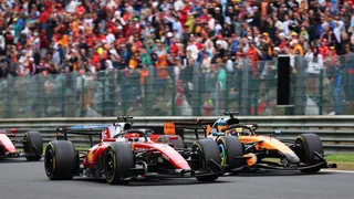 F1 | Leclerc non ha spinto Piastri fuori pista: ecco perché Charles ha evitato la penalità
