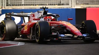 Ferrari, Baku inizia in salita. Leclerc: “Tanto lavoro da fare per ridurre il gap da Mercedes”