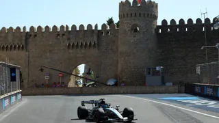 What happened in second Azerbaijan GP F1 practice