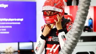 The Science Behind FIA Helmet Standards for F1 and More!