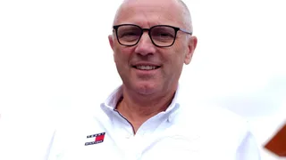 Chi vuole più dati tecnici in TV? Domenicali: “A nessuno interessa come un pilota guida l’auto”