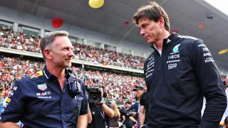 Christian Horner reopens Toto Wolff feud claiming Mercedes have it 'quite easy'