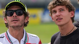 Il cuore di Valentino batte per Kimi: “Ferrari è una religione, ma non abbiamo campioni da 70 anni”