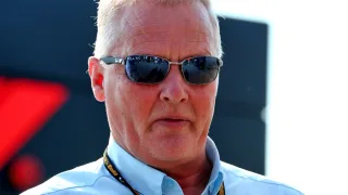 Johnny Herbert brands diehard Max Verstappen F1 fans “the worst” for abuse