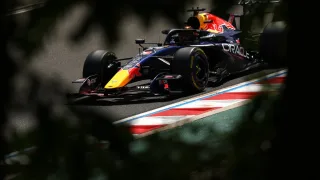 F1 stewards reveal ‘erratic driving’ decision after Max Verstappen, Carlos Sainz incident