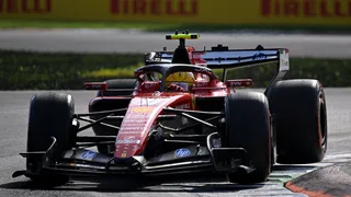 F1 | Hamilton pensa al mondiale: "59 punti da Kimi sono tanti. C'è ancora speranza, ma dovremo lavorare come un team"