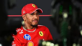 Hamilton strongly backs Vasseur amid Horner to Ferrari links