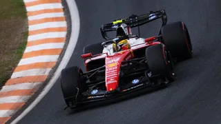 Lewis Hamilton rebounds to fifth after Ferrari fixes Friday struggles