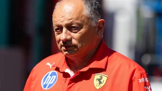 F1 | Ferrari spegne i rumors su Vasseur: "La fiducia non è cambiata"