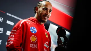 Lewis Hamilton Sits Down With Chef Massimo Bottura at Ristorante Cavallino