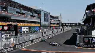 F1 photographer allegedly put in chokehold by police at Spanish GP