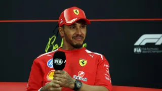Lewis Hamilton makes casino joke after Ferrari tyre disaster at F1 Bahrain GP in Malaysia