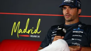 Carlos Sainz reveals regular "arguments" with Charles Leclerc at Ferrari