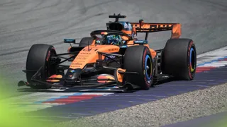 McLaren ‘peace’ theory questioned as Zak Brown faces ‘tricky’ driver call