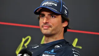 Carlos Sainz hints at imminent Williams future decision
