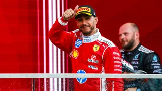 Lewis Hamilton Shares Story of his Restored Ferrari F40