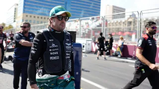 Aston Martin ends Fernando Alonso speculation with major announcement
