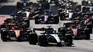 In Malesia Mercedes cambia e può prendere il volo: Ferrari si aggrappa all’asfalto