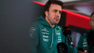 ‘Hamilton was in the gravel and there was stress’ – Alonso questions aborted Bahrain start