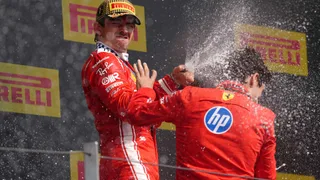 Leclerc: “Mi dispiace per Antonelli, ma a volte ci vuole un po’ di fortuna, contento per tutti quelli che hanno sofferto con me”