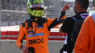 F1 | Norris attacca: "Se causi un incidente alla ripartenza devi essere squalificato per una gara"