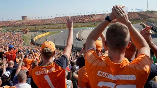 L’ultima di Zandvoort: non basta l’effetto Verstappen, che intanto potrebbe annunciare il suo futuro