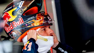 Verstappen guarda già oltre: “Il mio futuro dipende dalla direzione della F1. I V8 sono una speranza”