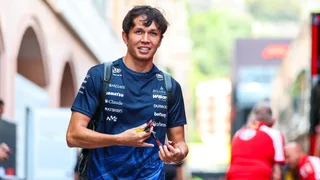 Alex Albon leaves fans in stitches with Red Bull joke in F1 "Grill The Grid" video