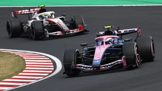 Colapinto, il pilota precario. Gelo con Alpine, Nielsen lo ignora nel post Silverstone – VIDEO