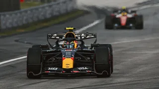 F1 | Hadjar si conferma veloce, ma non basta. Red Bull indaga il brusco calo di prestazione in gara