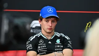 Court order pulls Mercedes into Antonelli's contract fight