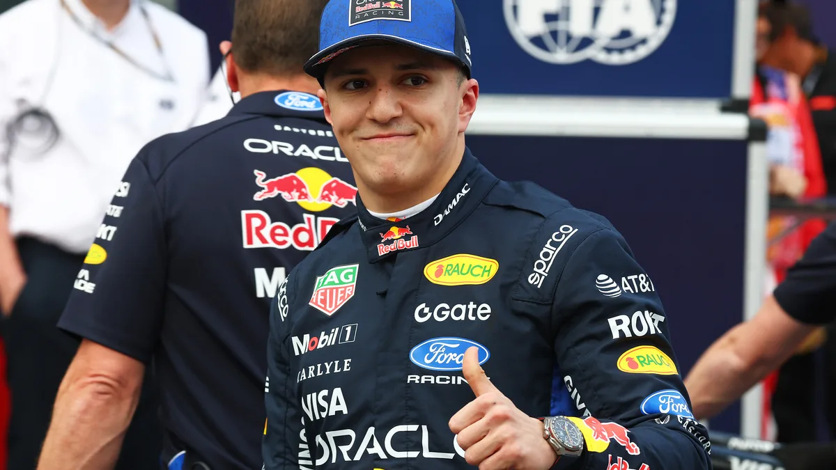 Hadjar: “Il polso guarisce in fretta, ottimista per Monza”