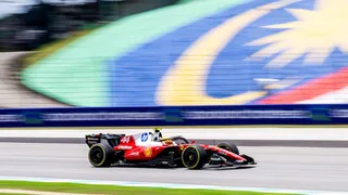 Lewis Hamilton warned, Ferrari fined for Bahrain GP impeding
