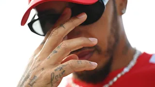 F1 | Hamilton duro: "Non ha funzionato niente? Succede continuamente, ormai ci sono abituato"