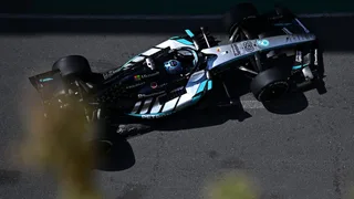 F1 | Baku, Libere 2: 1-2 Mercedes con Russell e Antonelli, poi Max e le Ferrari