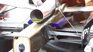 F1 | McLaren, dalle nervature sull'ala al diffusore: ecco l'evoluzione della MCL40 per trovare ancora più carico