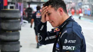 Isack Hadjar fumes amid Singapore GP nightmare: “Everything is breaking apart”