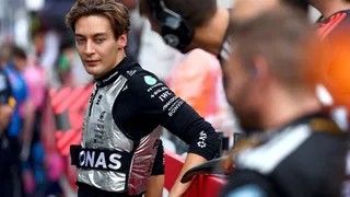 F1 | Mercedes: manca budget e i piloti non possono usare il gilet refrigerante. Sta alla FIA intervenire o no?