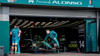 Aston Martin, disastro imbarazzante a Spa: la pole è a quasi 6 secondi