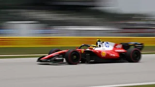 Hamilton: “Pensavamo che anche Max avrebbe montato le slick, quando ce ne siamo accorti era troppo tardi”