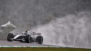 Hamilton says FIA and young drivers too cautious in rain