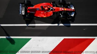 Ferrari closes the gap but Mercedes still leads on straights